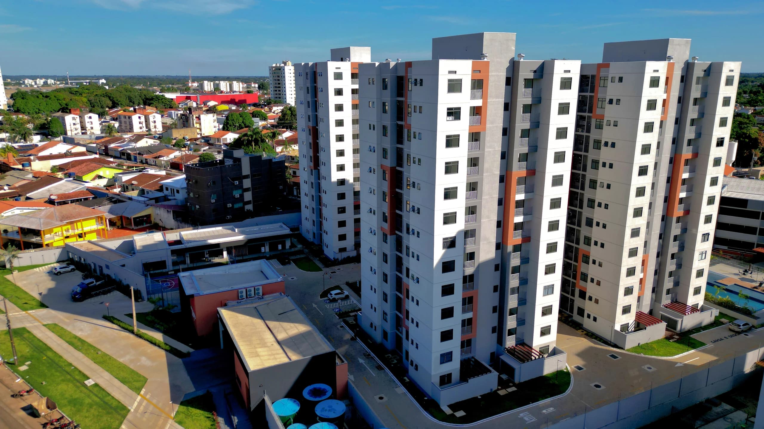 Apartamento com varanda gourmet próximo ao Shopping